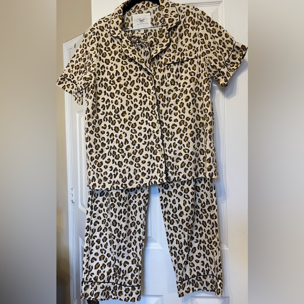 Printfresh Leopard Cropped Pajama Set